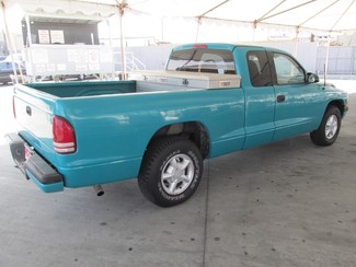 1997 Dodge Dakota Gardena, California 2