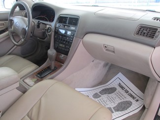 1997 Lexus ES 300 Luxury Sport Sdn Gardena, California 8