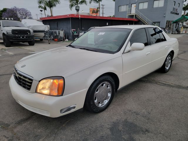 2000 Cadillac DeVille DHS in Bellflower, California 90706
