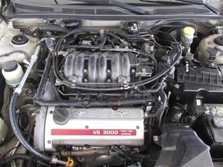 2000 Nissan Maxima SE Gardena, California 14