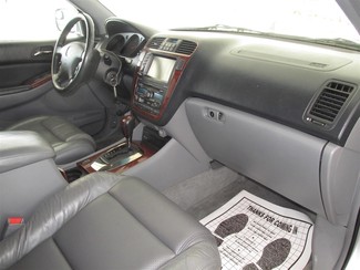 2004 Acura MDX Touring Pkg RES w/Nav Gardena, California 8