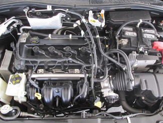 2009 Ford Focus SES Gardena, California 14