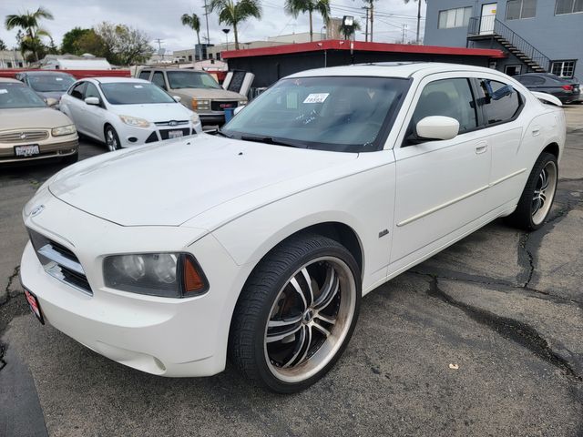 2010 Dodge Charger SXT in Bellflower, California 90706